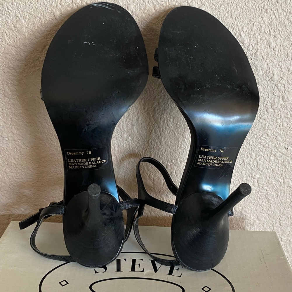 Y2K Steve Madden Black Strappy Sandal Heels size 7 - Picture 5 of 11